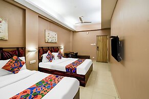 Fabhotel Arastu Plaza