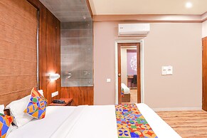 Fabhotel Arastu Plaza