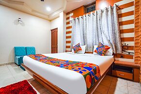 Fabhotel The Imperial Green