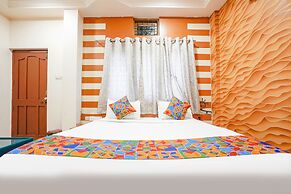 Fabhotel The Imperial Green