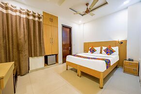 Fabhotel Silver Crown I