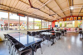 Fabexpress Alishan Residency