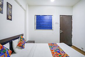 Fabhotel Leo