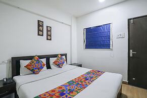 Fabhotel Leo