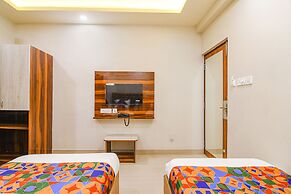 Fabhotel The Luxurie International