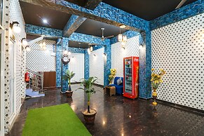 Fabhotel Dream Palace