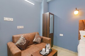 Fabhotel Dream Palace