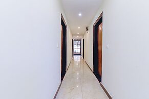 Fabhotel Pacific Inn