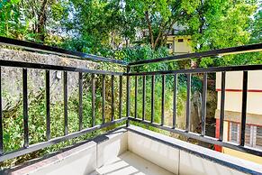 Fabhotel Pacific Inn