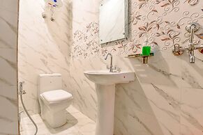 Fabhotel Pacific Inn