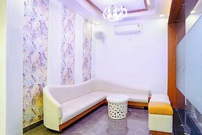 FabHotel Lotus Blue