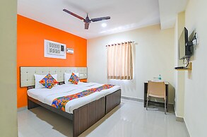 Fabhotel Vrj Residency