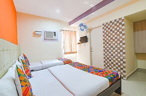 Fabhotel Vrj Residency