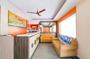 Fabhotel Vrj Residency