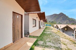 Fabhotel River Beach Resort