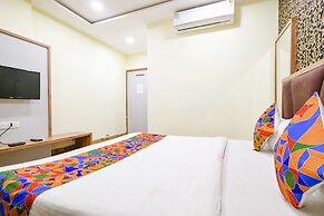 Fabhotel Ss Blue