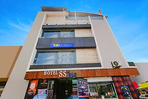 Fabhotel Ss Blue