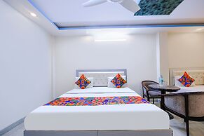 Fabhotel Capital Inn