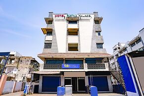 Fabhotel Ratna Palace