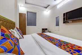 Fabhotel Golden Sakura