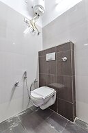 Fabhotel Golden Sakura