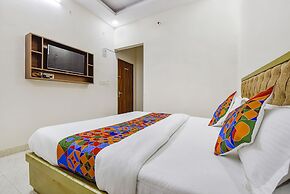 Fabhotel Golden Sakura