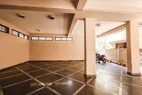 Fabexpress 7 Hills Home Stay