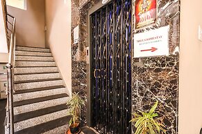 Fabexpress 7 Hills Home Stay