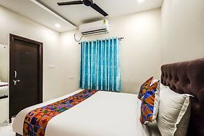 Fabexpress 7 Hills Home Stay