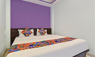 FabExpress Arambol Inn