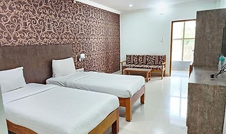 Fabhotel Prime Ministers Kourt