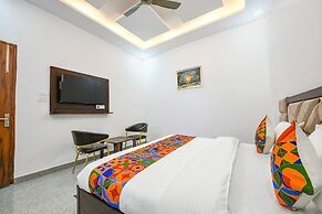 Fabhotel Mountain Inn