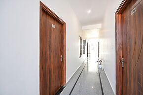 Fabhotel Mountain Inn