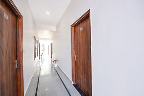 Fabhotel Mountain Inn