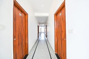 Fabhotel Mountain Inn