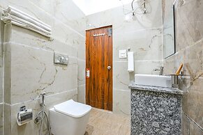 Fabhotel Mountain Inn