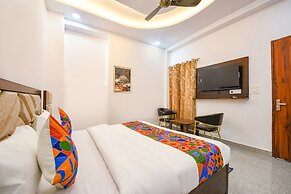 Fabhotel Mountain Inn