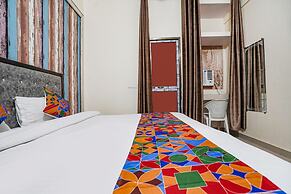 Fabhotel Siya Bihari