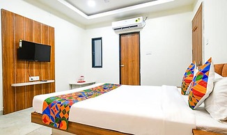 FabHotel Shree Nakoda Paradise