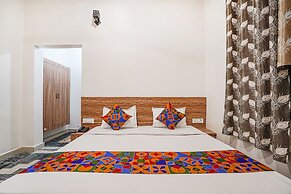 Fabhotel Shree Mahidev Palace