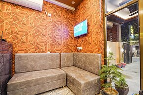 Fabhotel Shree Mahidev Palace