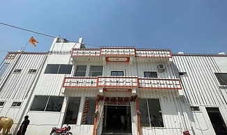 Fabhotel Kalawati Palace