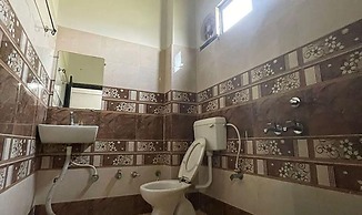 Fabhotel Kalawati Palace