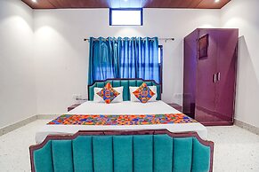 FabExpress Savitri Resort