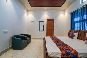 FabExpress Savitri Resort