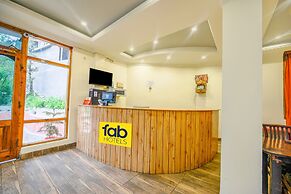 Fabhotel Brave Knight