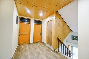 Fabhotel Brave Knight