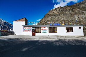 Fabhotel Paradise Guest House