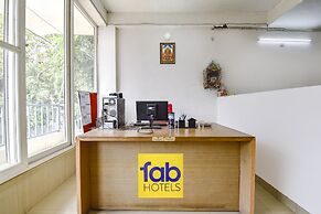 Fabexpress Thul Ghar Home Stay