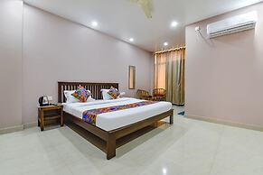 Fabexpress Thul Ghar Home Stay